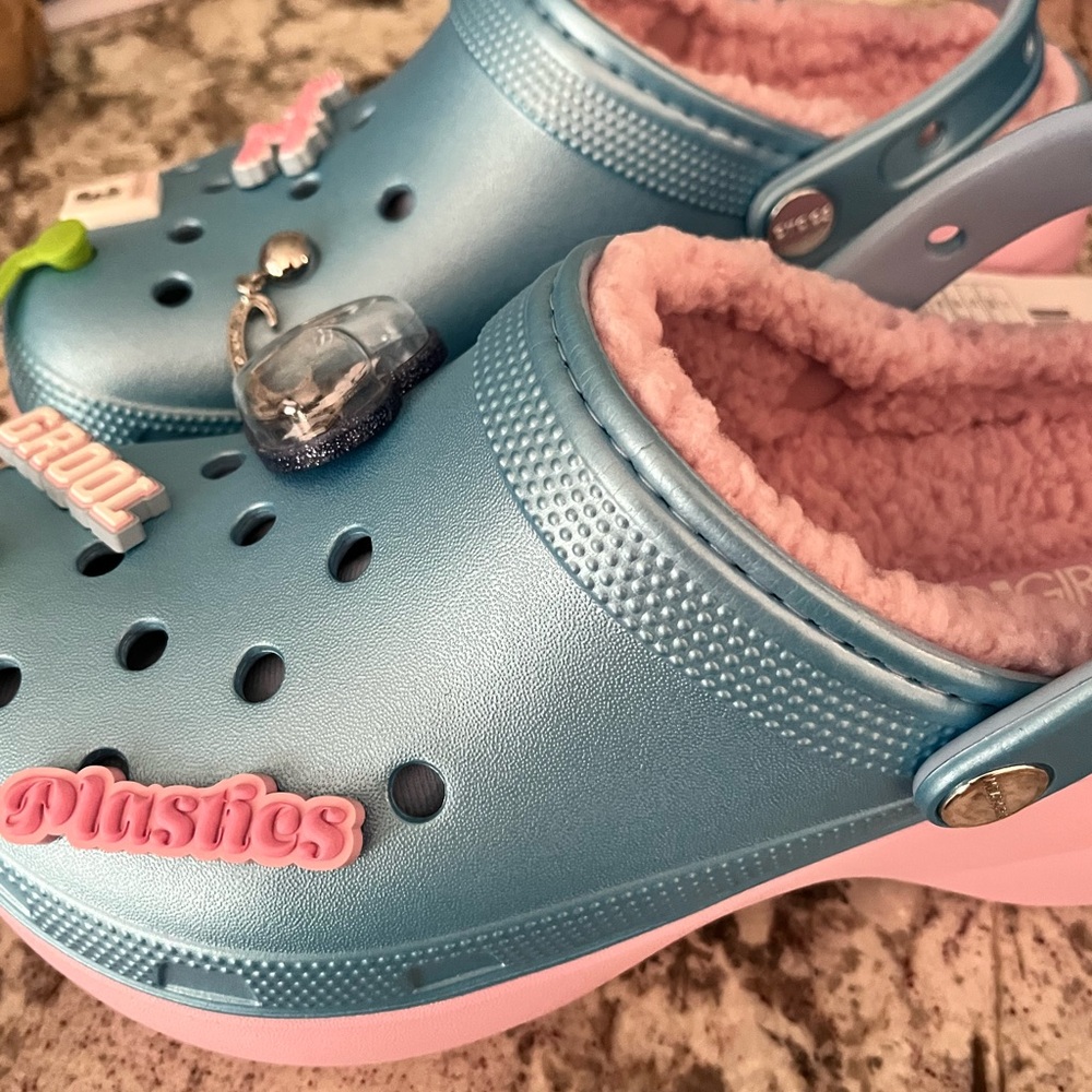 Crocs Women's Mean Girls Classic Platform Clogs Shoes - Blue & Pink - Size 8 - Picture 5 of 8